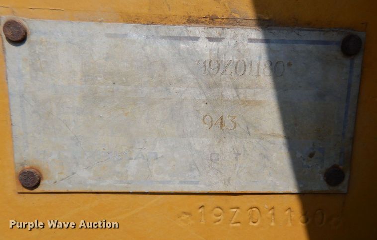 image for item LM9695 1989 Caterpillar 943  track loader