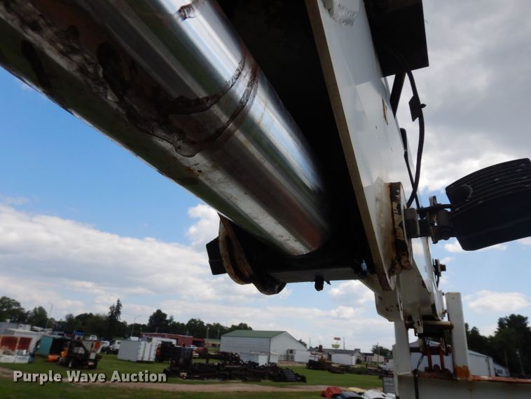 image for item LM9696 2009 HTT  utility bed