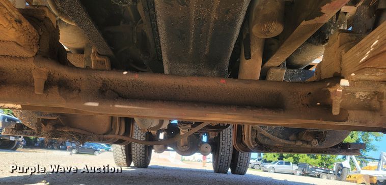 image for item LM9705 1991 Ford LN8000  dump flatbed truck