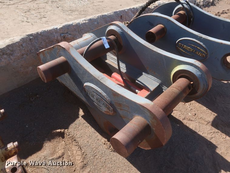 image for item LP9006 2016 Strickland SK260  quick coupler