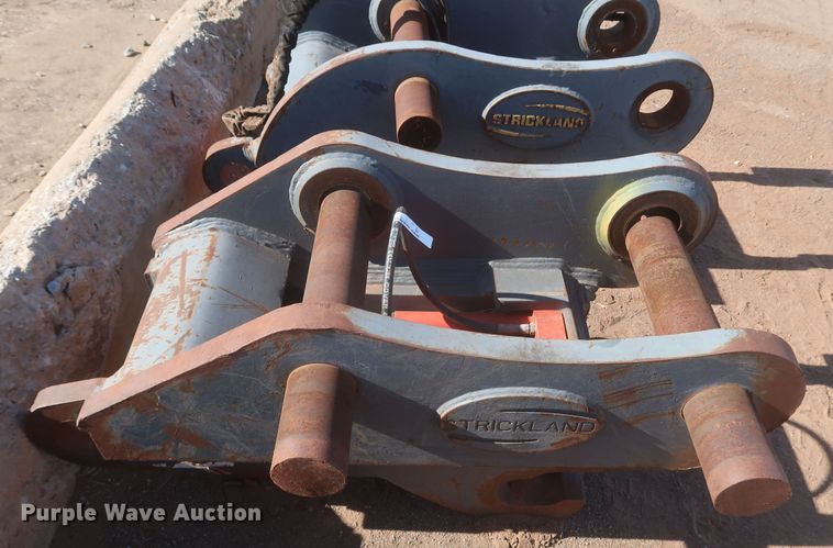 image for item LP9006 2016 Strickland SK260  quick coupler