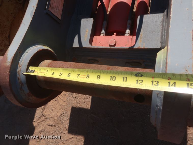 image for item LP9006 2016 Strickland SK260  quick coupler