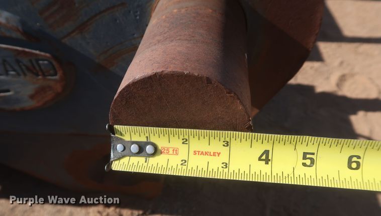 image for item LP9006 2016 Strickland SK260  quick coupler