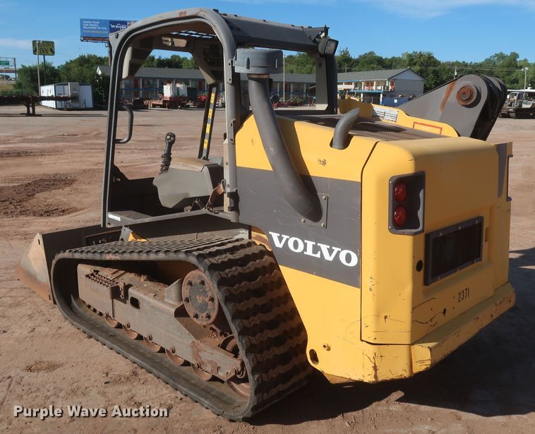 image for item LP9009 2013 Volvo MCT125C  tracked skid steer loader
