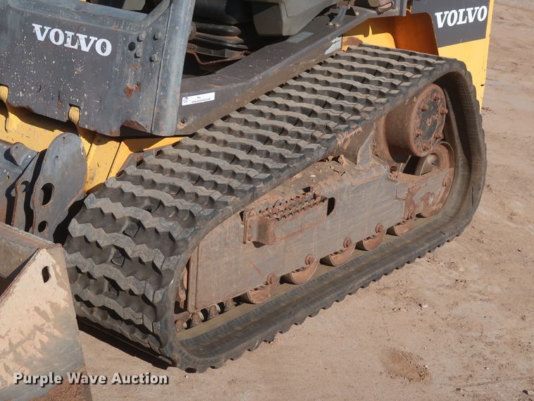 image for item LP9009 2013 Volvo MCT125C  tracked skid steer loader