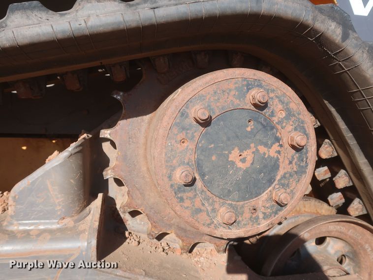 image for item LP9009 2013 Volvo MCT125C  tracked skid steer loader