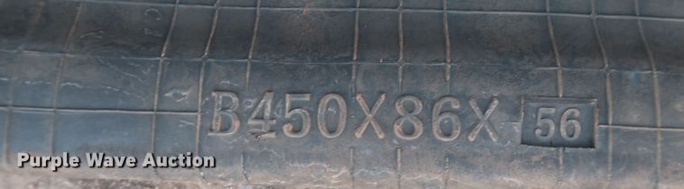 image for item LP9009 2013 Volvo MCT125C  tracked skid steer loader