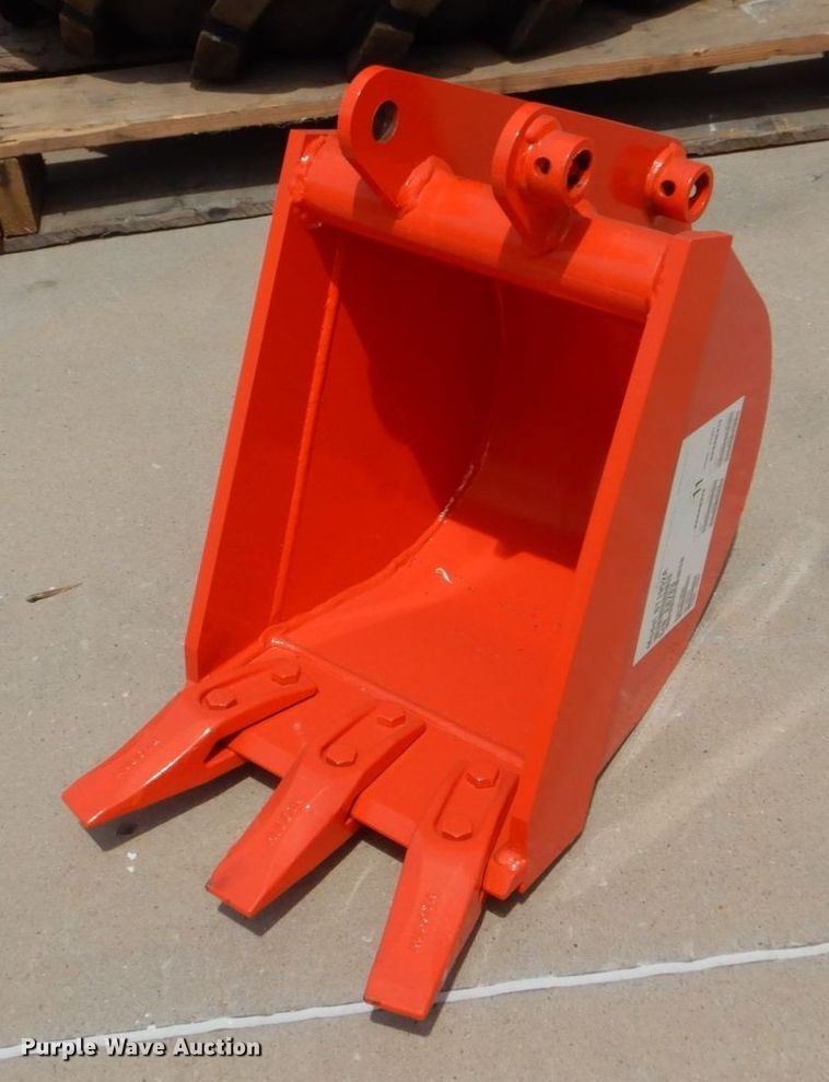 image for item LS9814 Kubota BT1952A  mini excavator bucket
