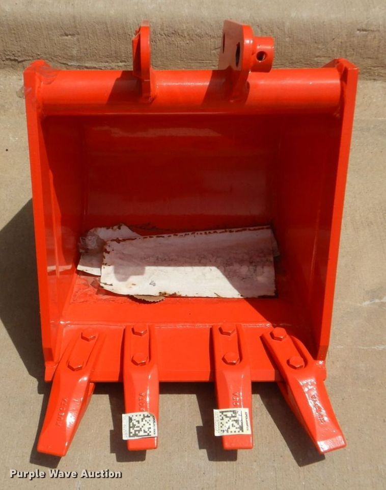 image for item LS9824 Kubota BT1952A  mini excavator bucket