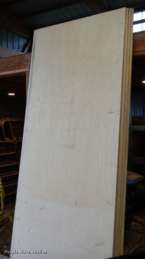 image for item LY9048 (5) sheets of 3/4" birch plywood