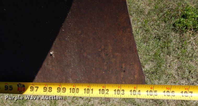 image for item MF9618 1981 John Deere 570A  rigid frame motor grader