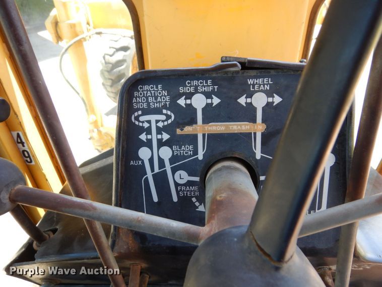 image for item MF9618 1981 John Deere 570A  rigid frame motor grader