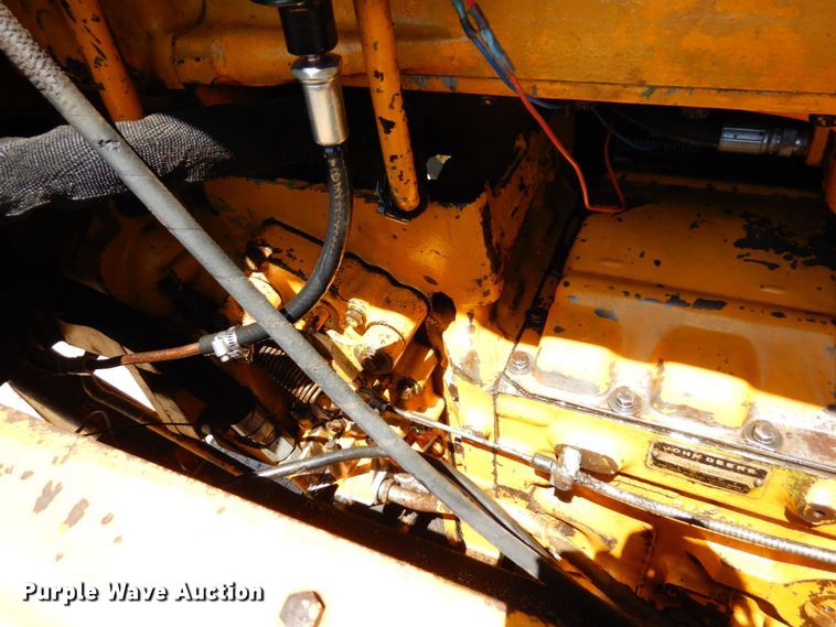 image for item MF9618 1981 John Deere 570A  rigid frame motor grader