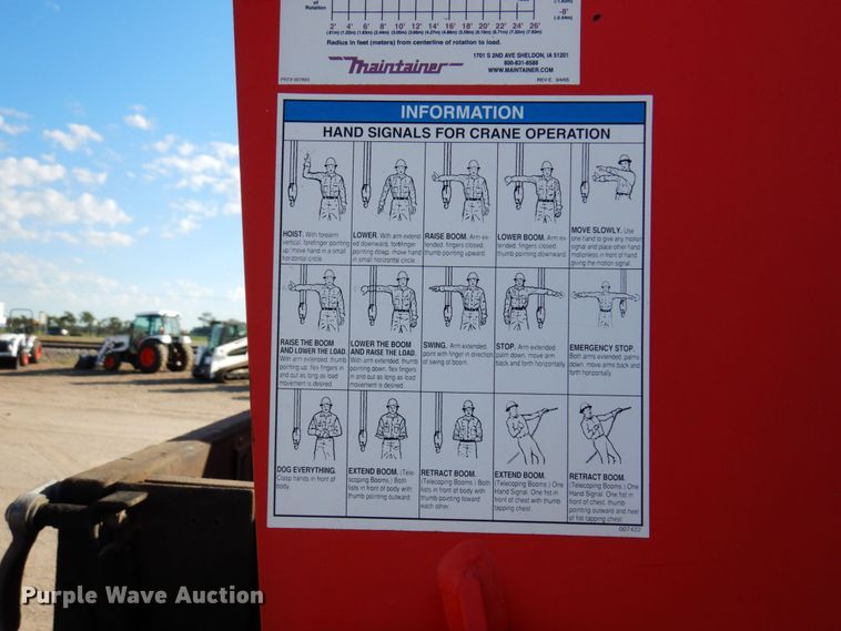 image for item MF9733 2008 Peterbilt 335  utility / service truck