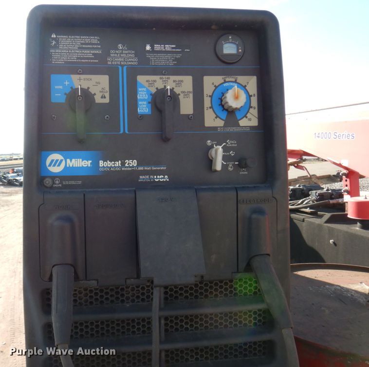 image for item MF9733 2008 Peterbilt 335  utility / service truck