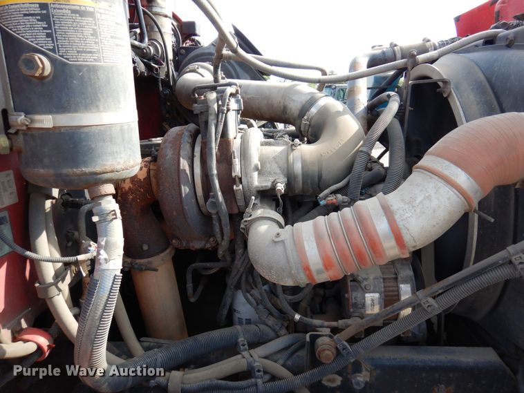 image for item MF9733 2008 Peterbilt 335  utility / service truck