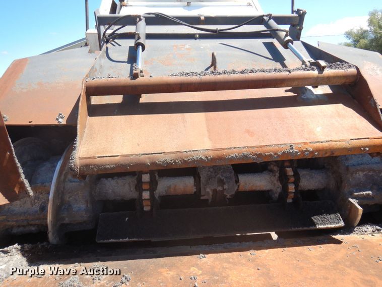 image for item MH9034 1996 Roadtec SB2500  shuttle buggy material transfer vehicle