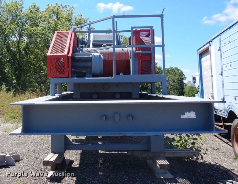 image for item MH9035 2005 Armadillo  crusher