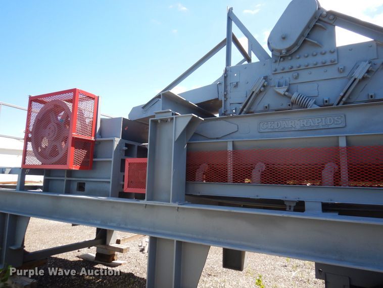 image for item MH9035 2005 Armadillo  crusher