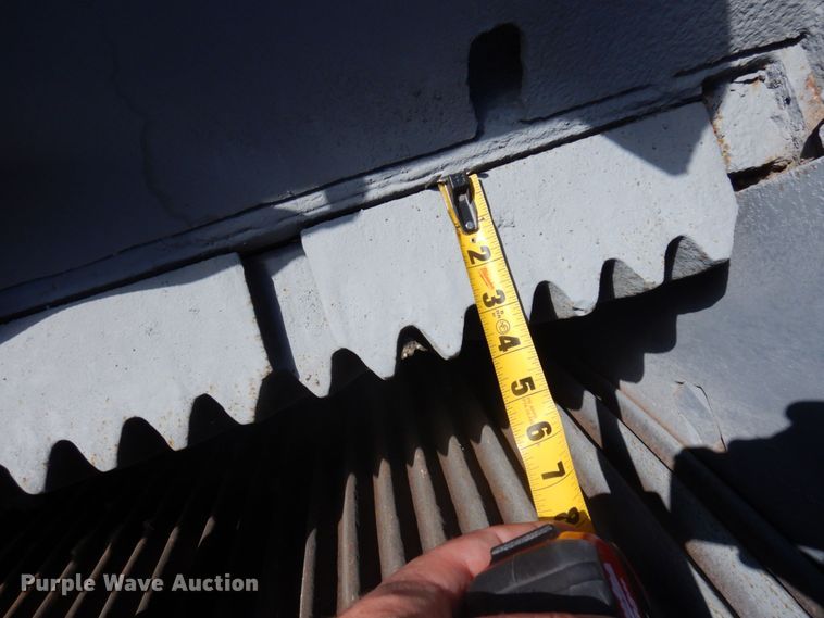 image for item MH9035 2005 Armadillo  crusher