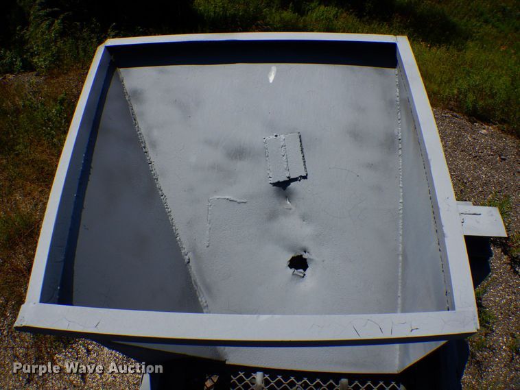 image for item MH9035 2005 Armadillo  crusher