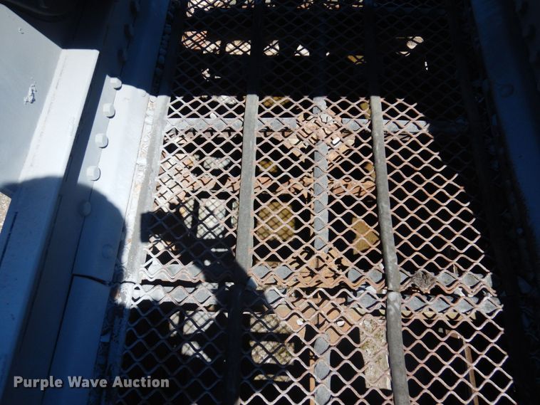 image for item MH9035 2005 Armadillo  crusher