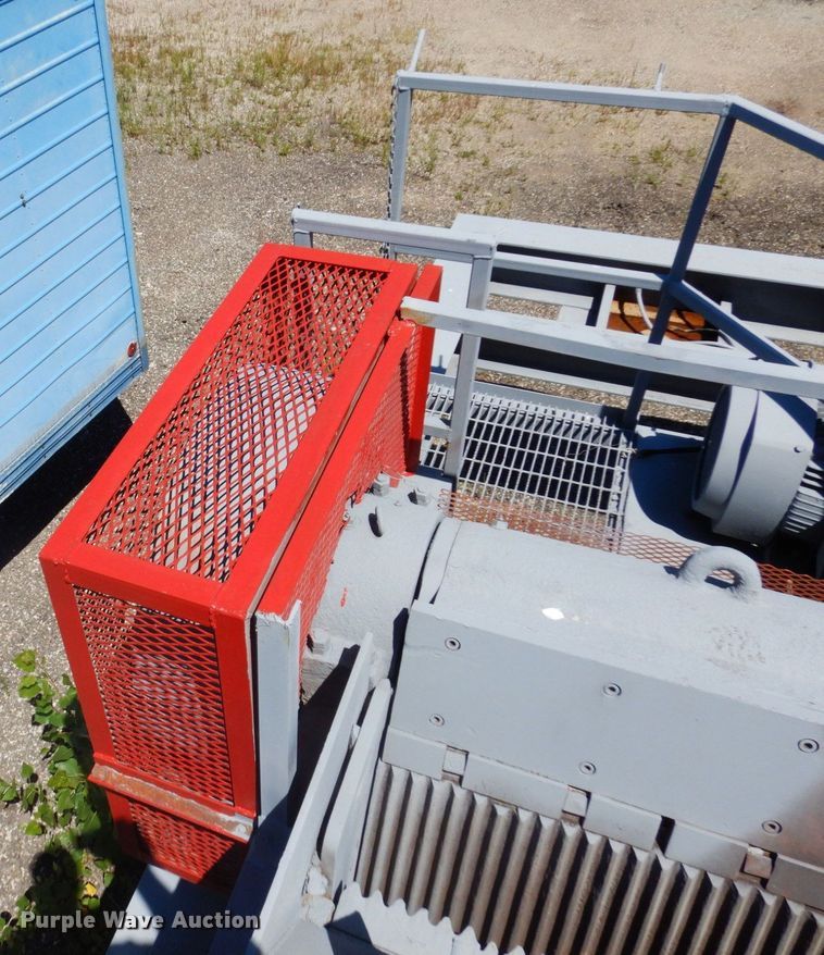 image for item MH9035 2005 Armadillo  crusher