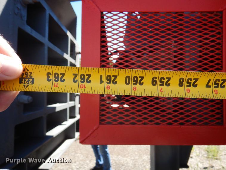 image for item MH9035 2005 Armadillo  crusher