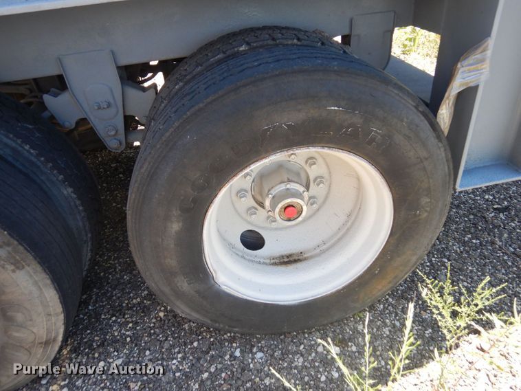 image for item MH9035 2005 Armadillo  crusher