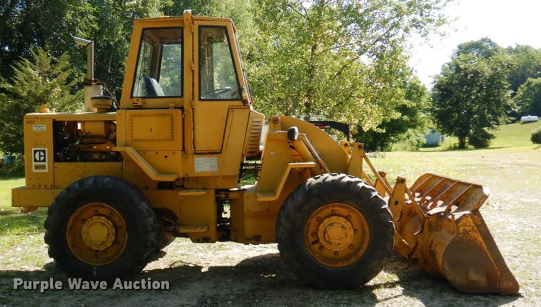 image for item MH9036 1975 Caterpillar 920  wheel loader