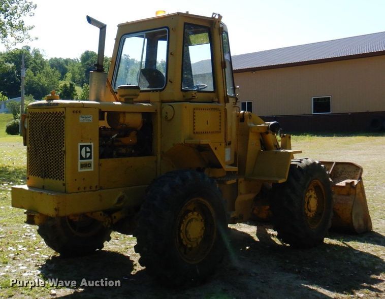 image for item MH9036 1975 Caterpillar 920  wheel loader