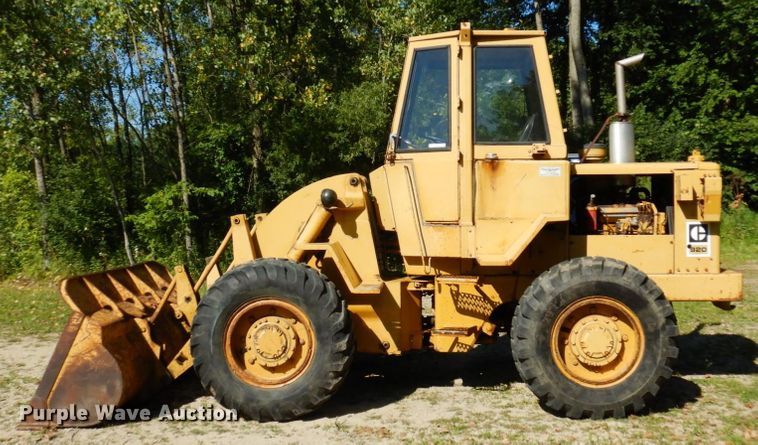 image for item MH9036 1975 Caterpillar 920  wheel loader