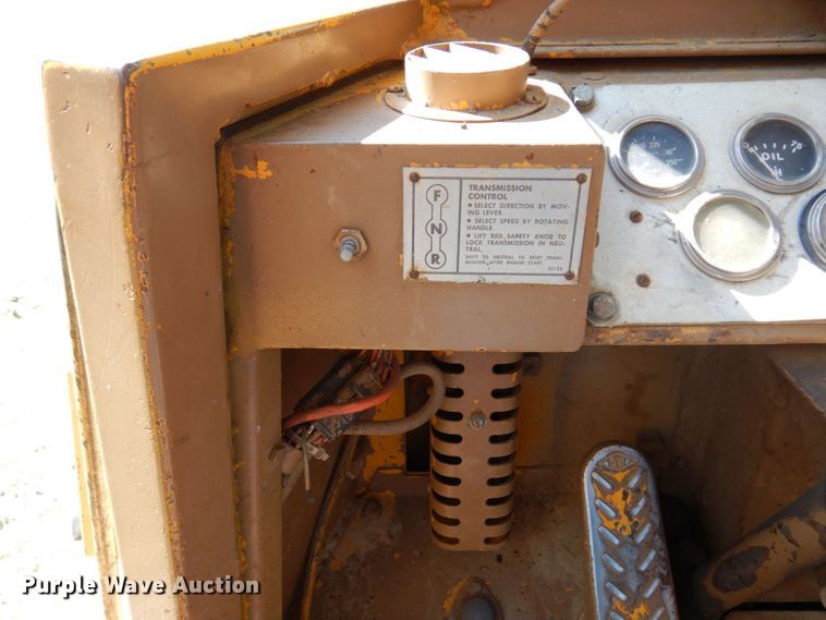 image for item MH9036 1975 Caterpillar 920  wheel loader