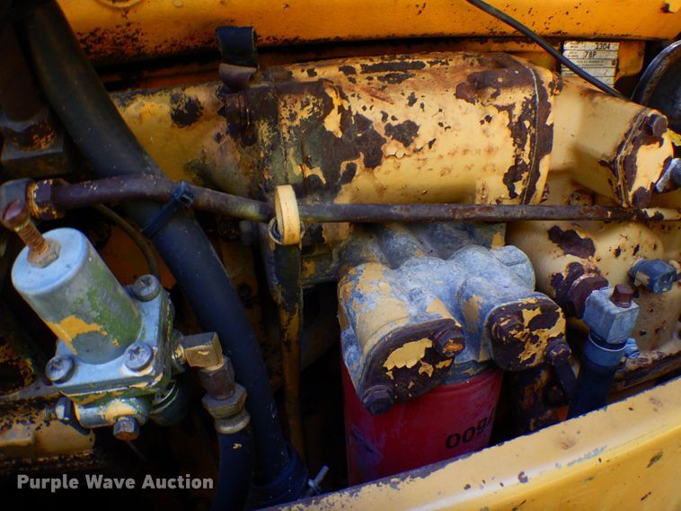 image for item MH9036 1975 Caterpillar 920  wheel loader