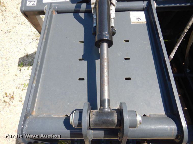 image for item MH9046 Virnig  skid steer rock grapple bucket