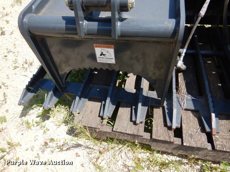 image for item MH9046 Virnig  skid steer rock grapple bucket