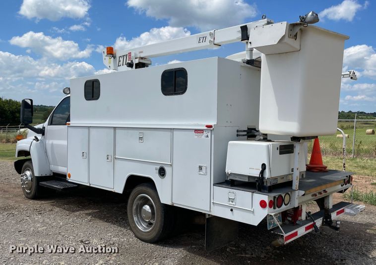 image for item MJ9064 2009 Chevrolet C4500  bucket truck