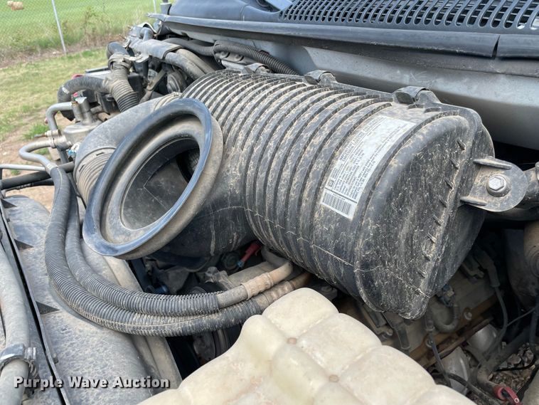 image for item MJ9064 2009 Chevrolet C4500  bucket truck