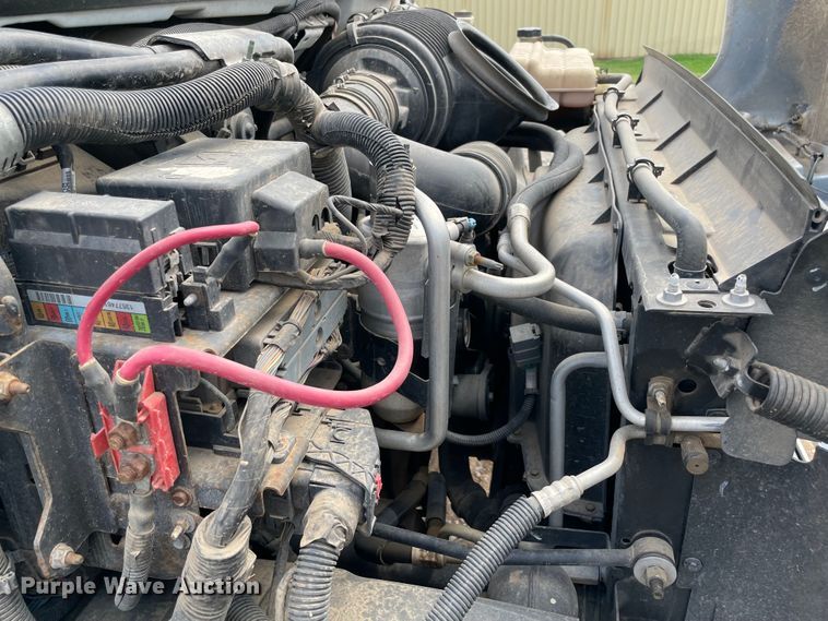 image for item MJ9064 2009 Chevrolet C4500  bucket truck