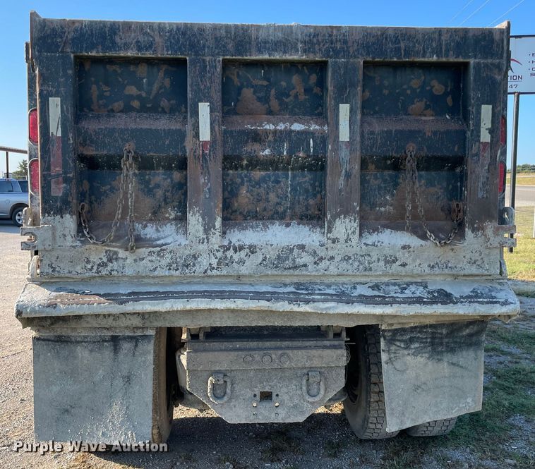 image for item MJ9114 2007 Freightliner Century Class CST120  dump truck