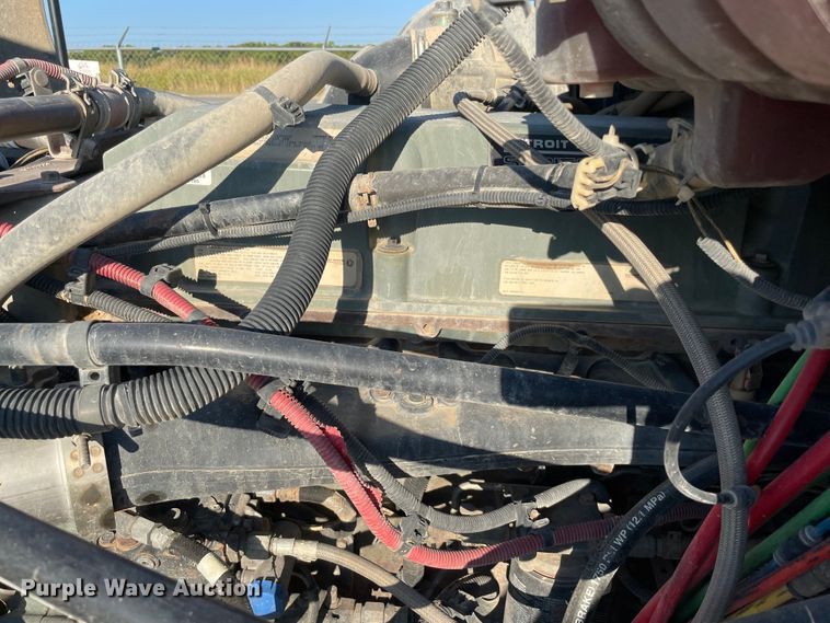 image for item MJ9114 2007 Freightliner Century Class CST120  dump truck