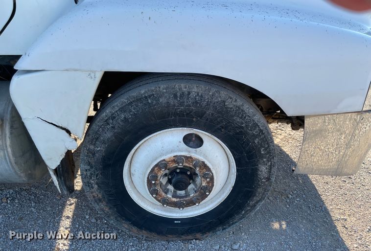 image for item MJ9114 2007 Freightliner Century Class CST120  dump truck