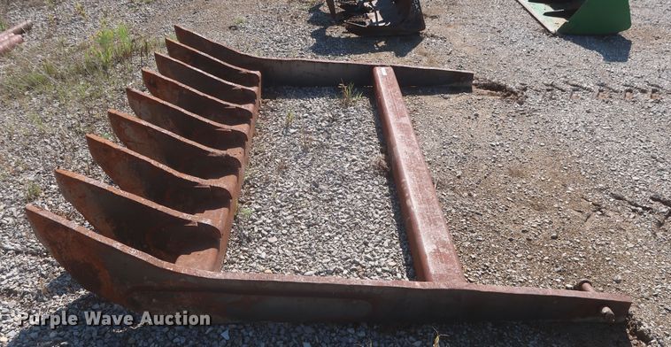 image for item MJ9119 Root rake