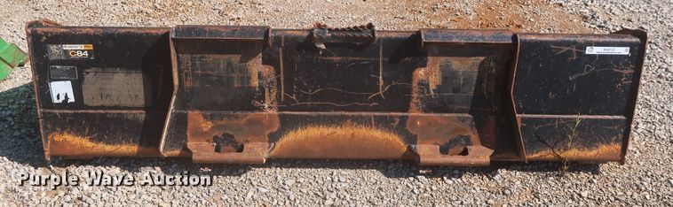 image for item MJ9122 John Deere C84  skid steer bucket