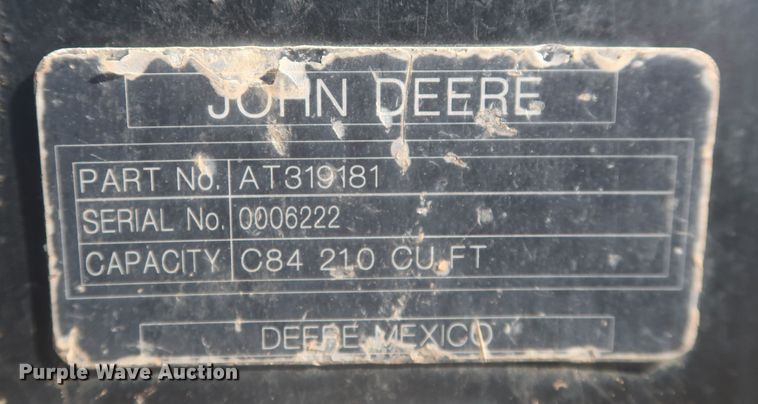 image for item MJ9122 John Deere C84  skid steer bucket