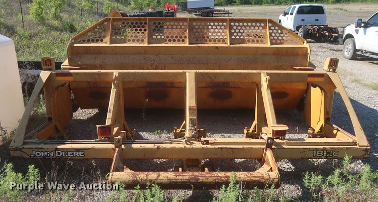 image for item MJ9129 2012 John Deere 1812C  scraper