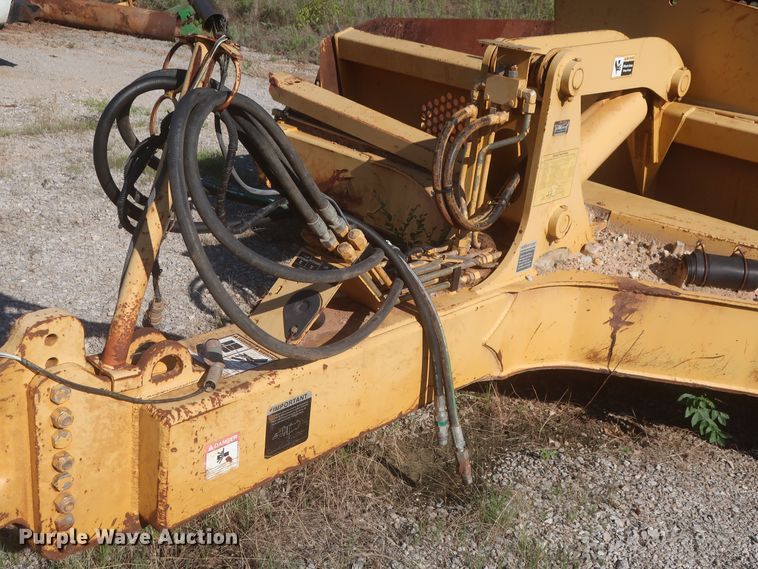 image for item MJ9129 2012 John Deere 1812C  scraper