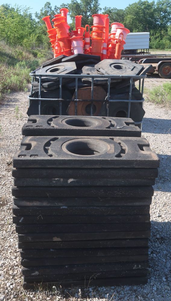 image for item MJ9136 Approximately (100) safety cones