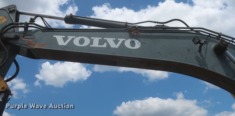 image for item MJ9138 2004 Volvo EC160BLC  excavator