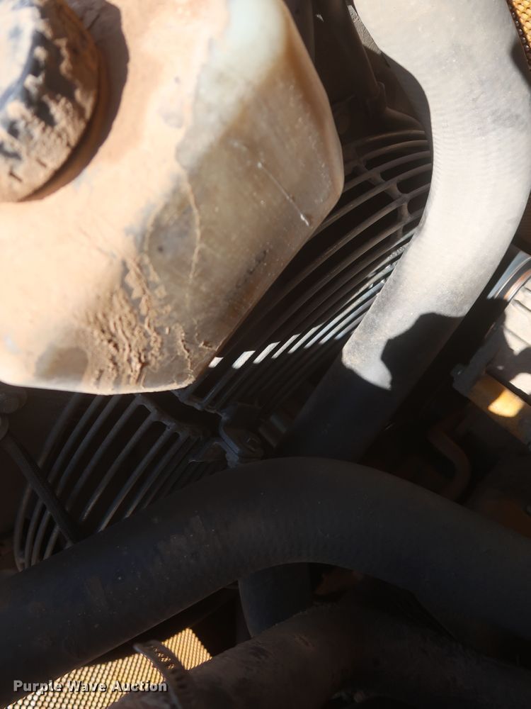 image for item MJ9139 2008 John Deere 650J LT  dozer